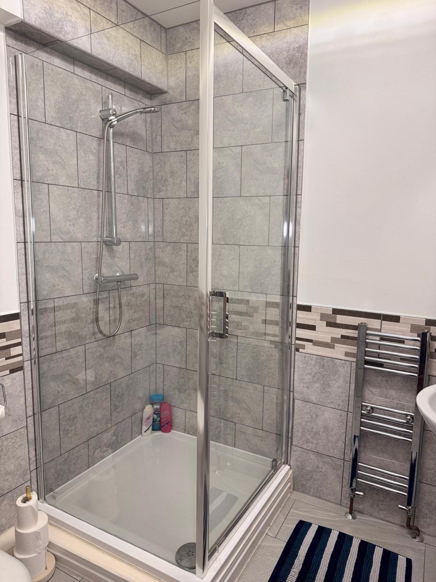 Cosy Studio With Kitchenette And Private Bathroom - 15Mins To Central London! Exterior foto